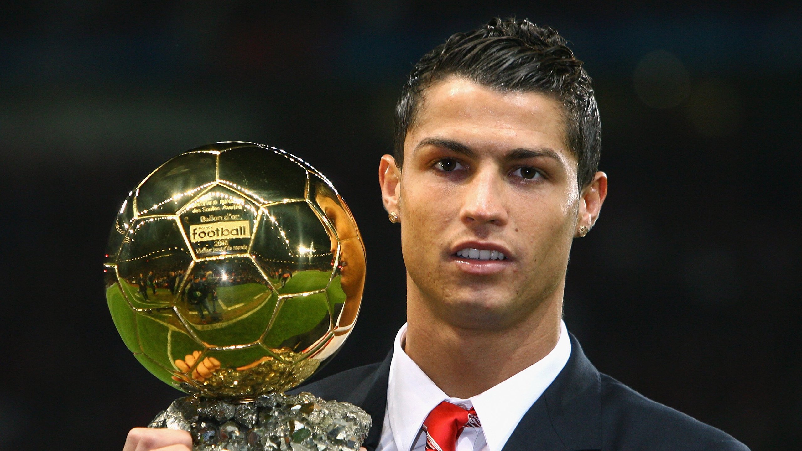 体操柔韧性极限展示：突破身体的无限可能